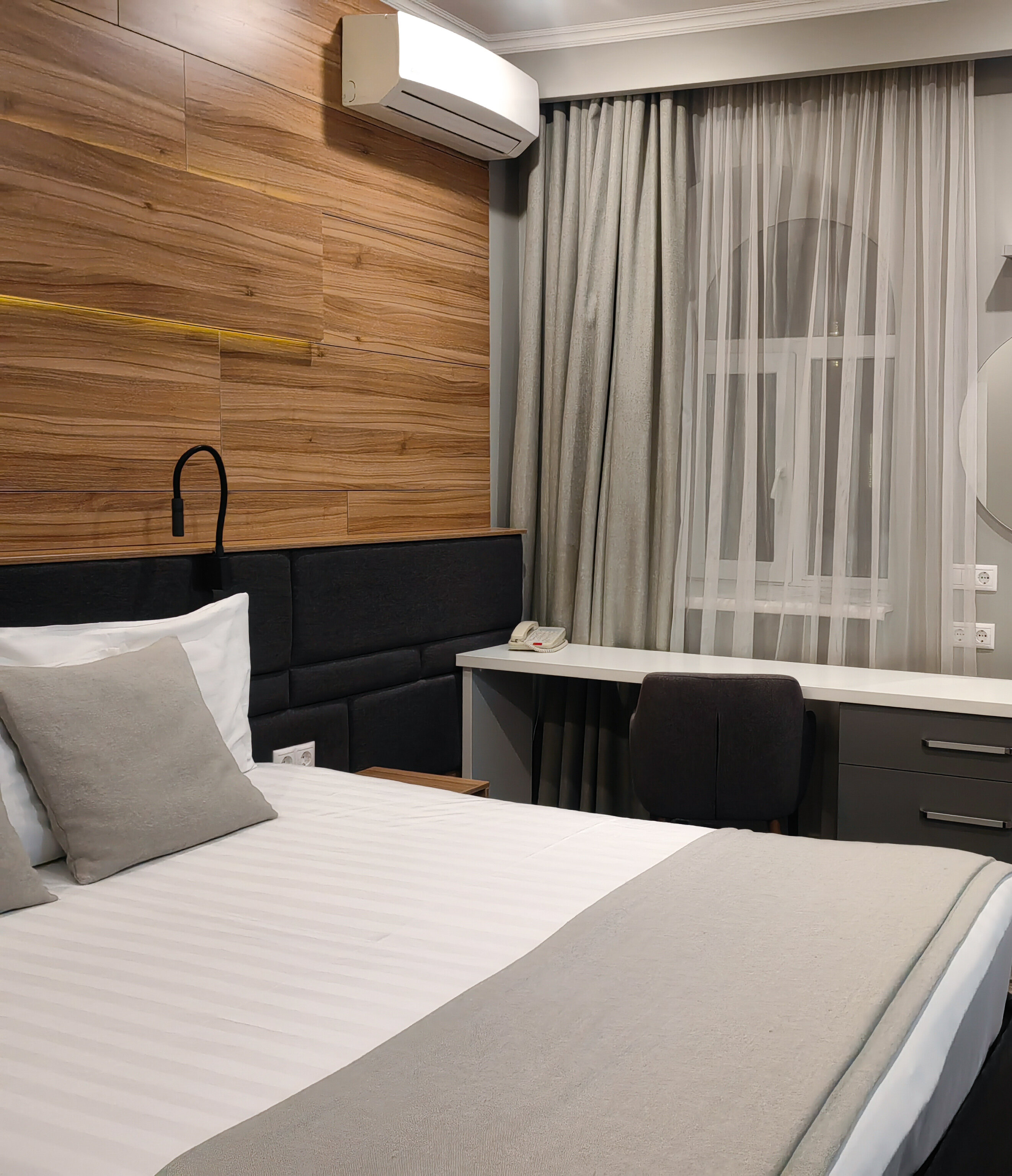 Фото Шертон