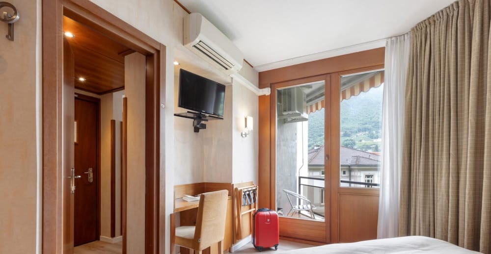 Фото Hotel Delfino Lugano