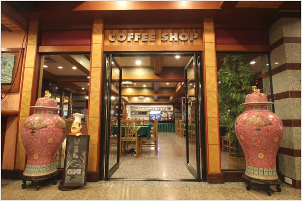 Фото Raya Grand Hotel