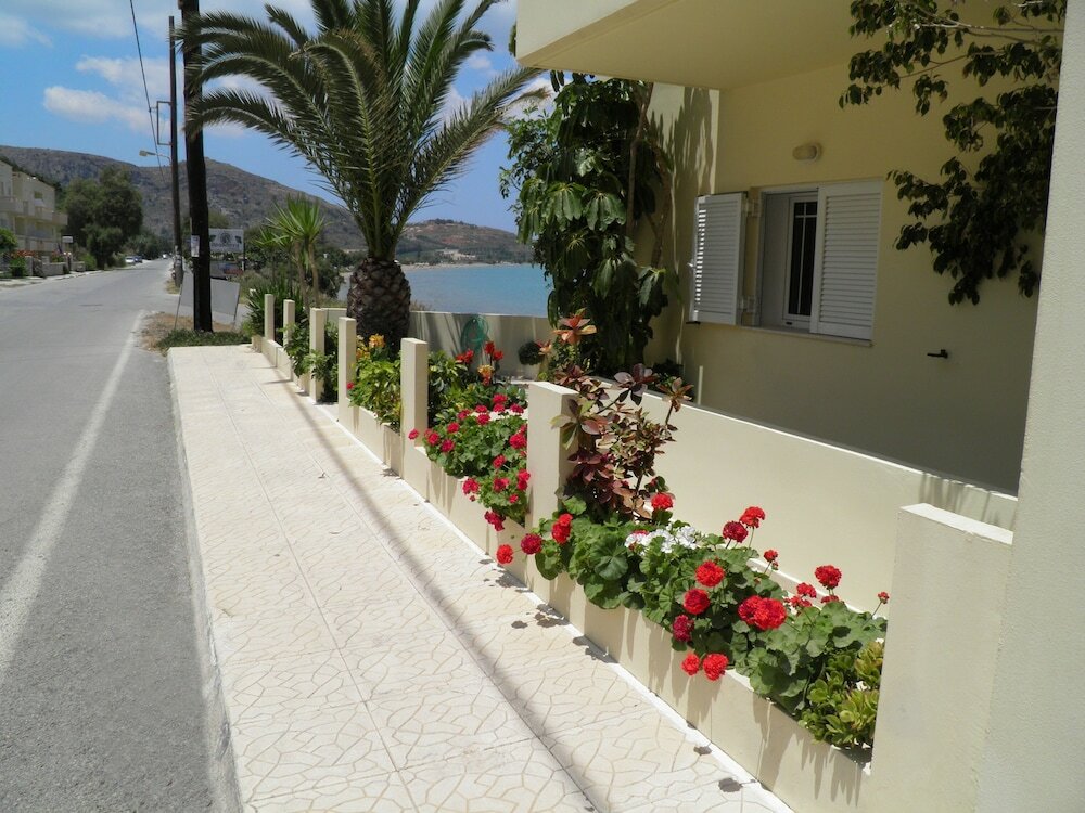 Фото Christi Apartments