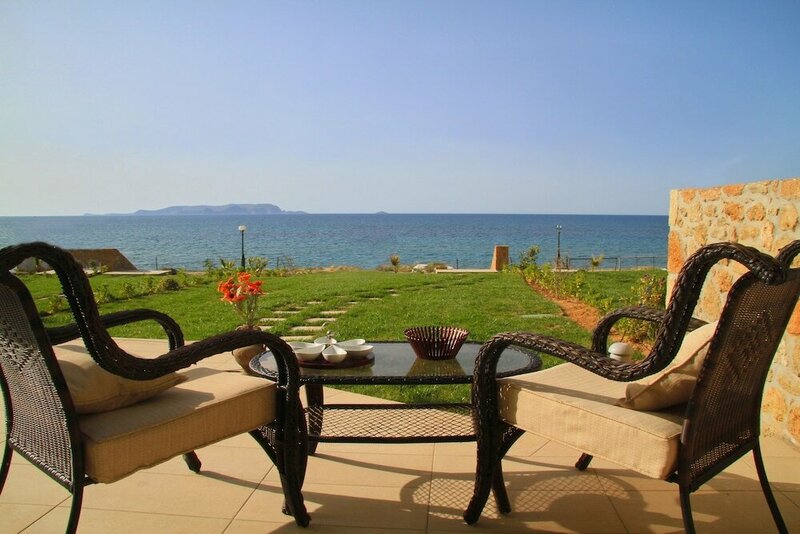 Гостиница Beach Front Villa Maria