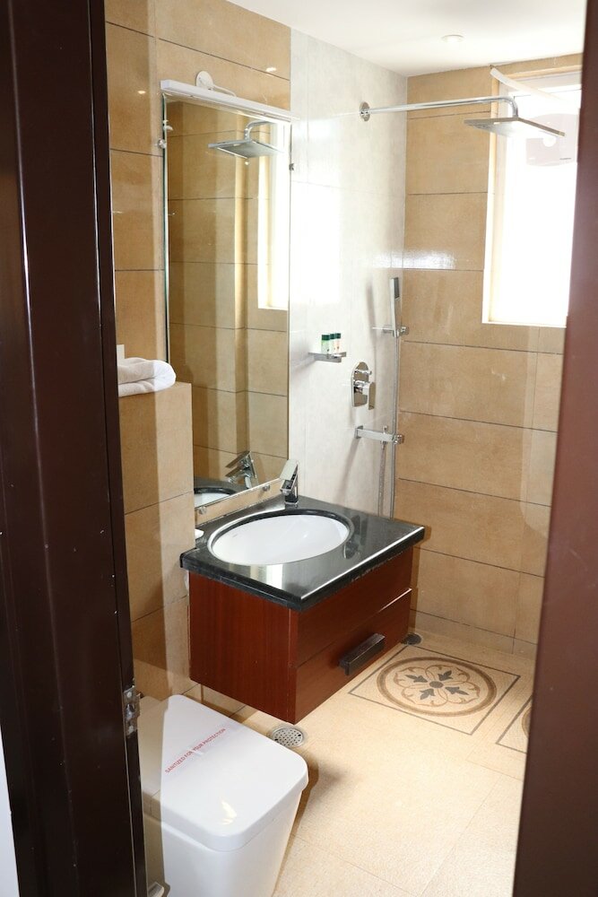 Фото Holy River Hotel