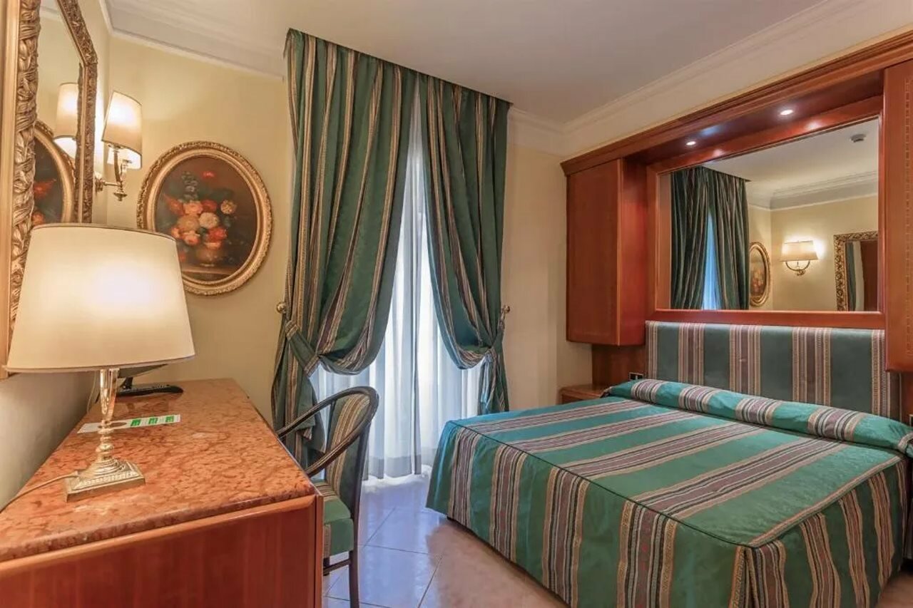 Фото Raeli Hotel Luce