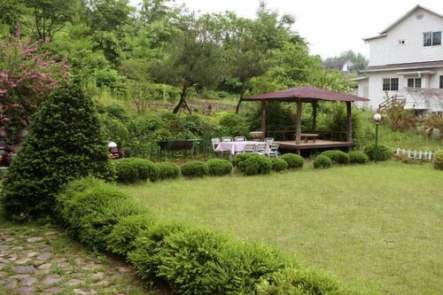 Гостиница Gapyeong Asteria Pension