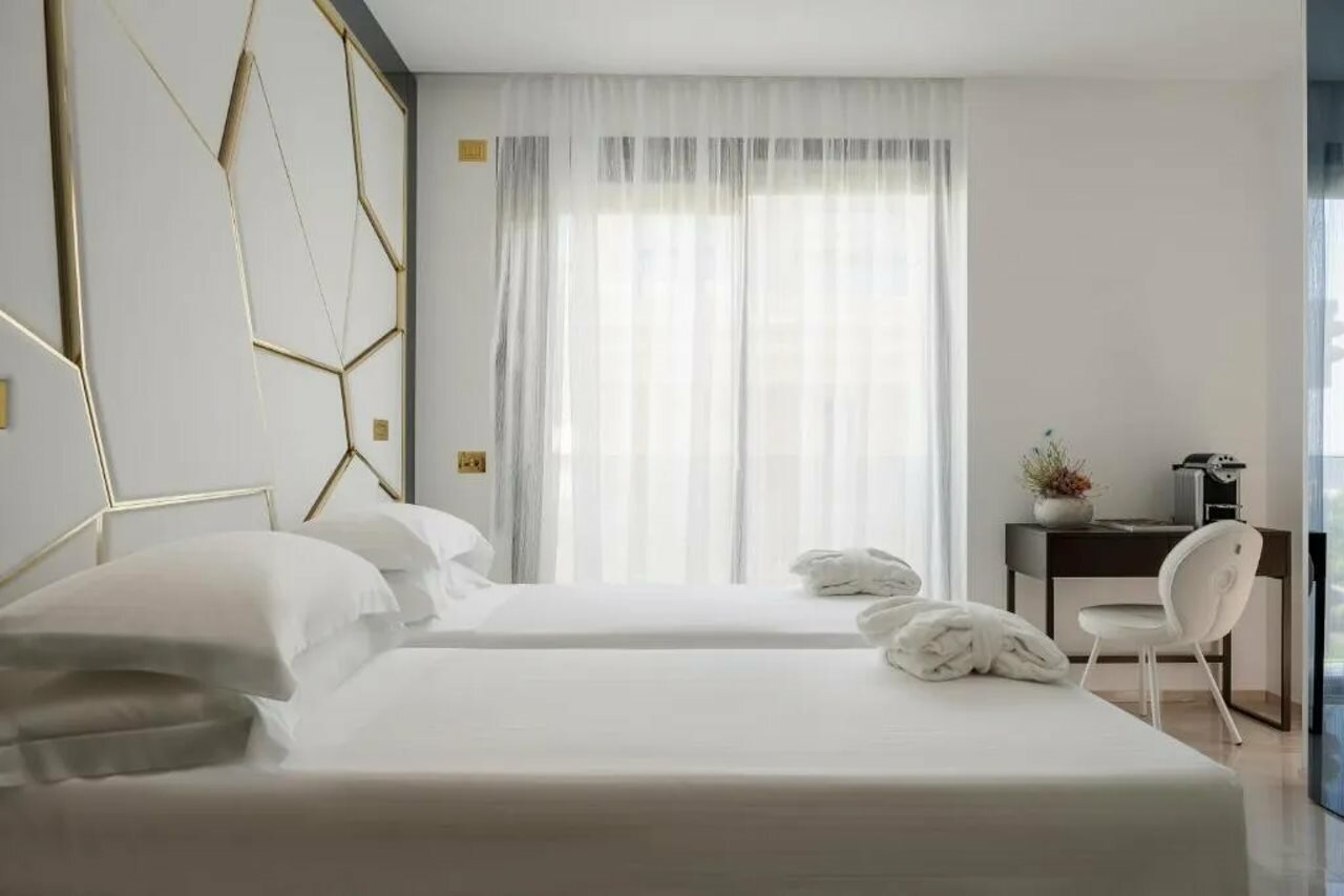 Фото The Promenade Luxury Wellness Hotel