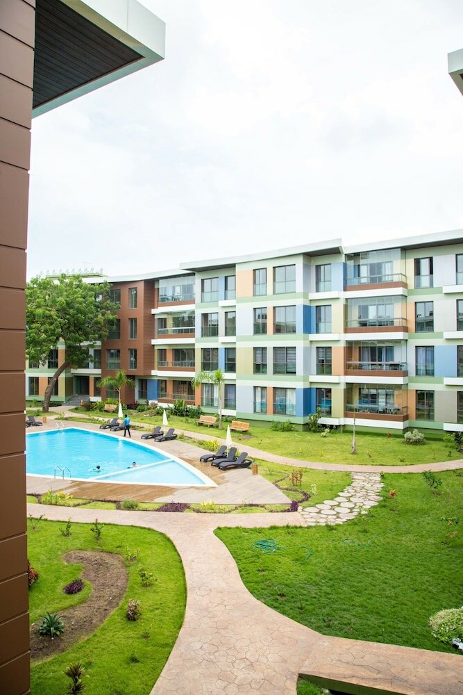 Фото Pls Apartments - Cantonments