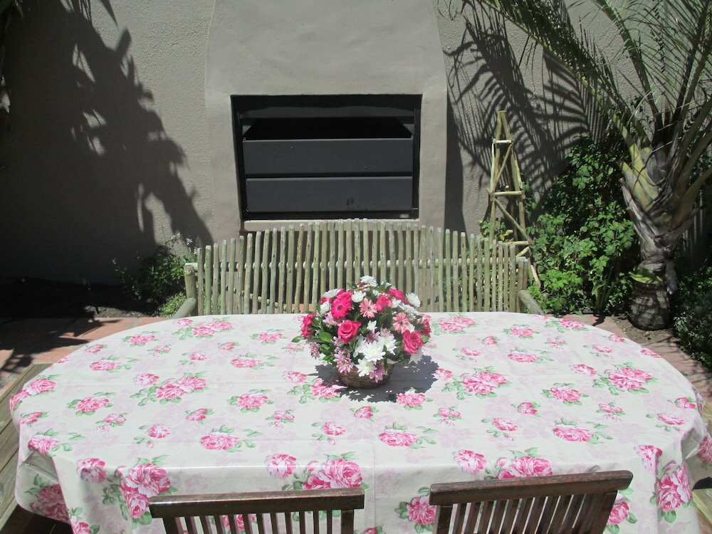 Фото @ Rosie's - Hostel