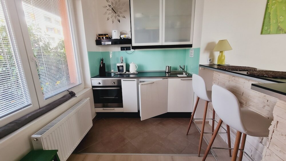 Фото Bastien Studio near Airport