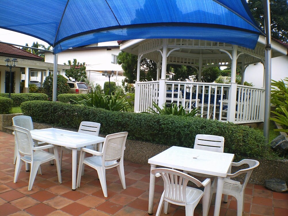 Фото Lavender Lodge