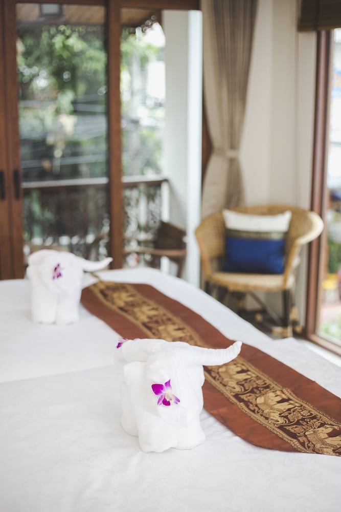 Фото Chada Mantra Hotel