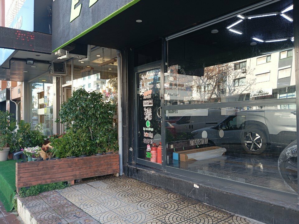 Auto accessories Edge Garage, Izmir, photo