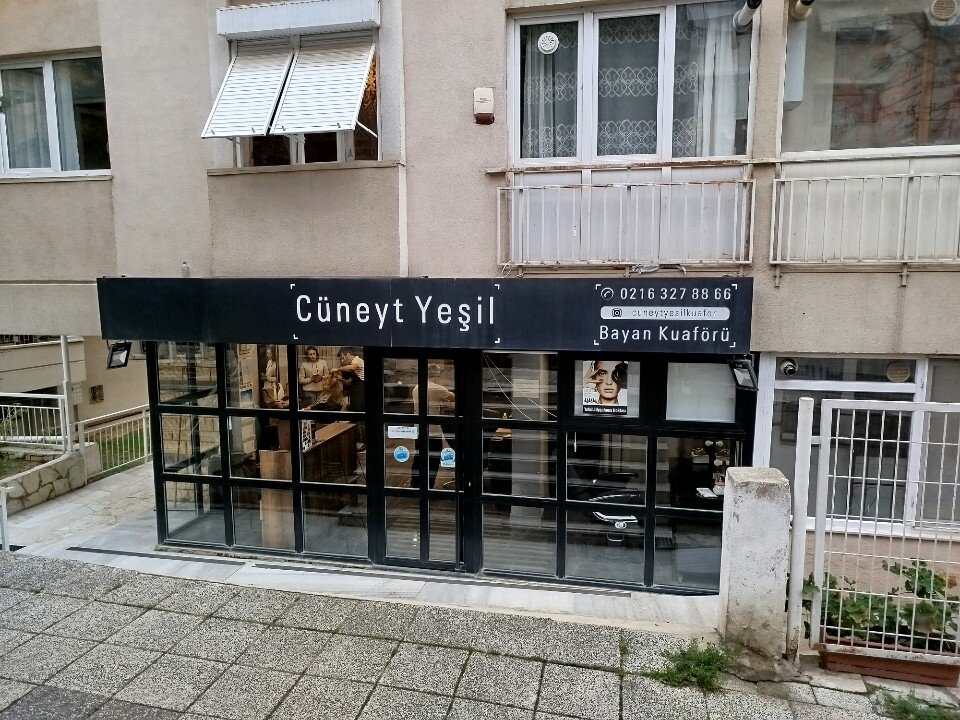 Cuneyt Yesil Hairdresser