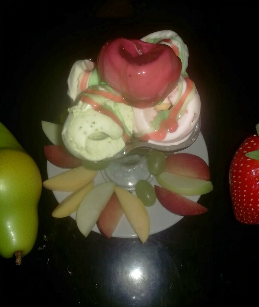 Cafe Tent Cafe, Batman, photo