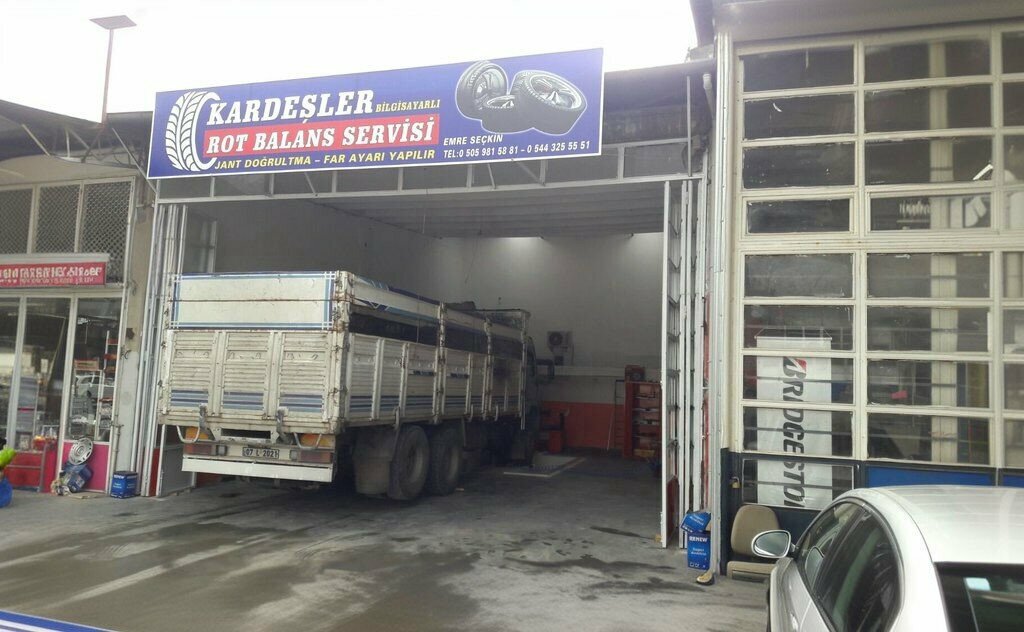 Tire service Kardesler Computerized Wheel Alignment Service, Bucak, photo