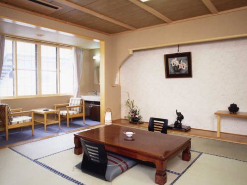 Фото Nakajimaya Ryokan