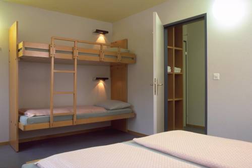 Фото Youth Hostel