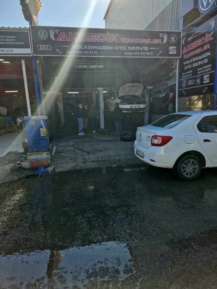 Car service, auto repair Akgedik Brothers Volkswagen Auto Service, Antalya, photo