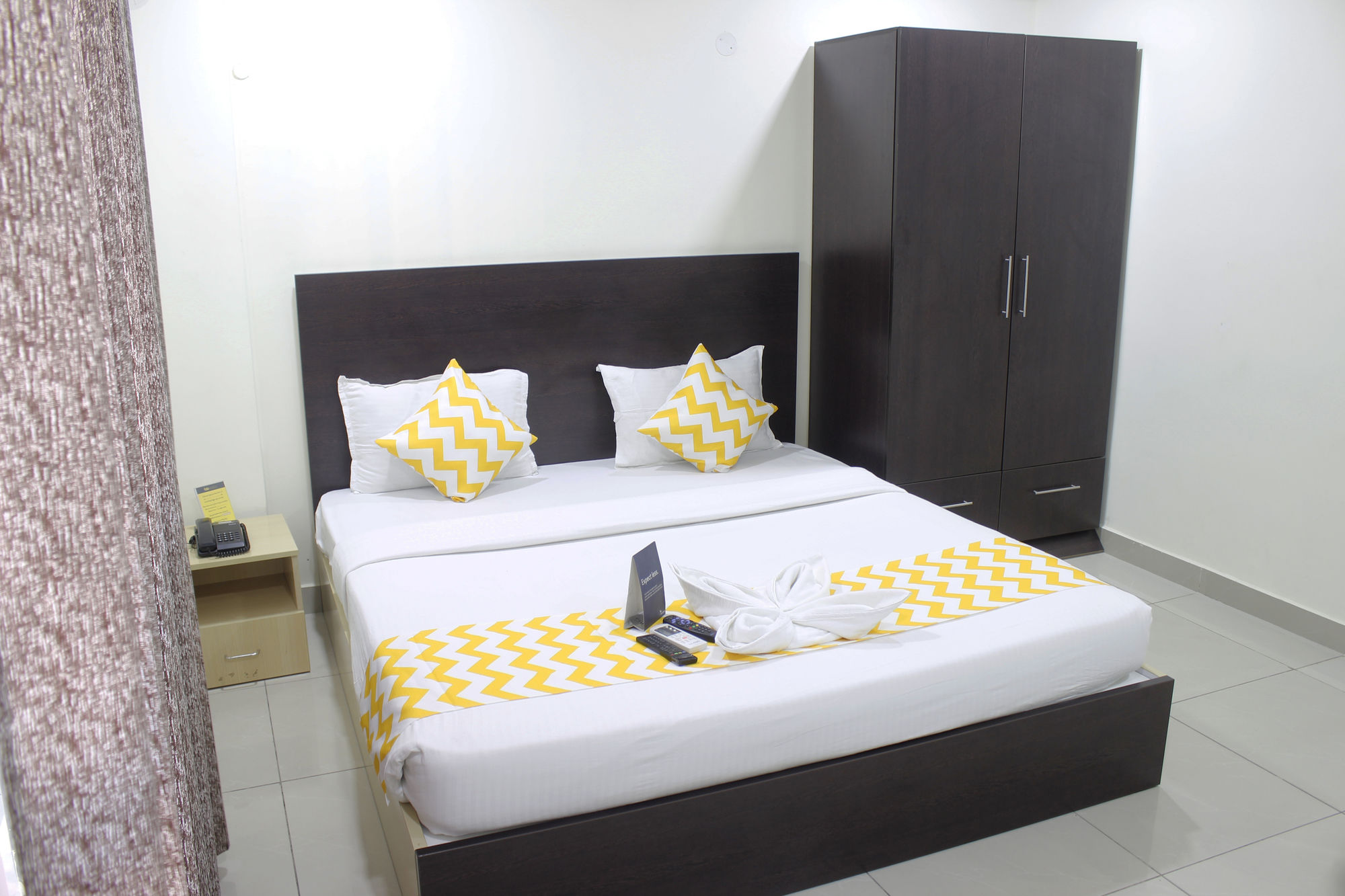 Фото FabHotel Siri Inn Madhapur