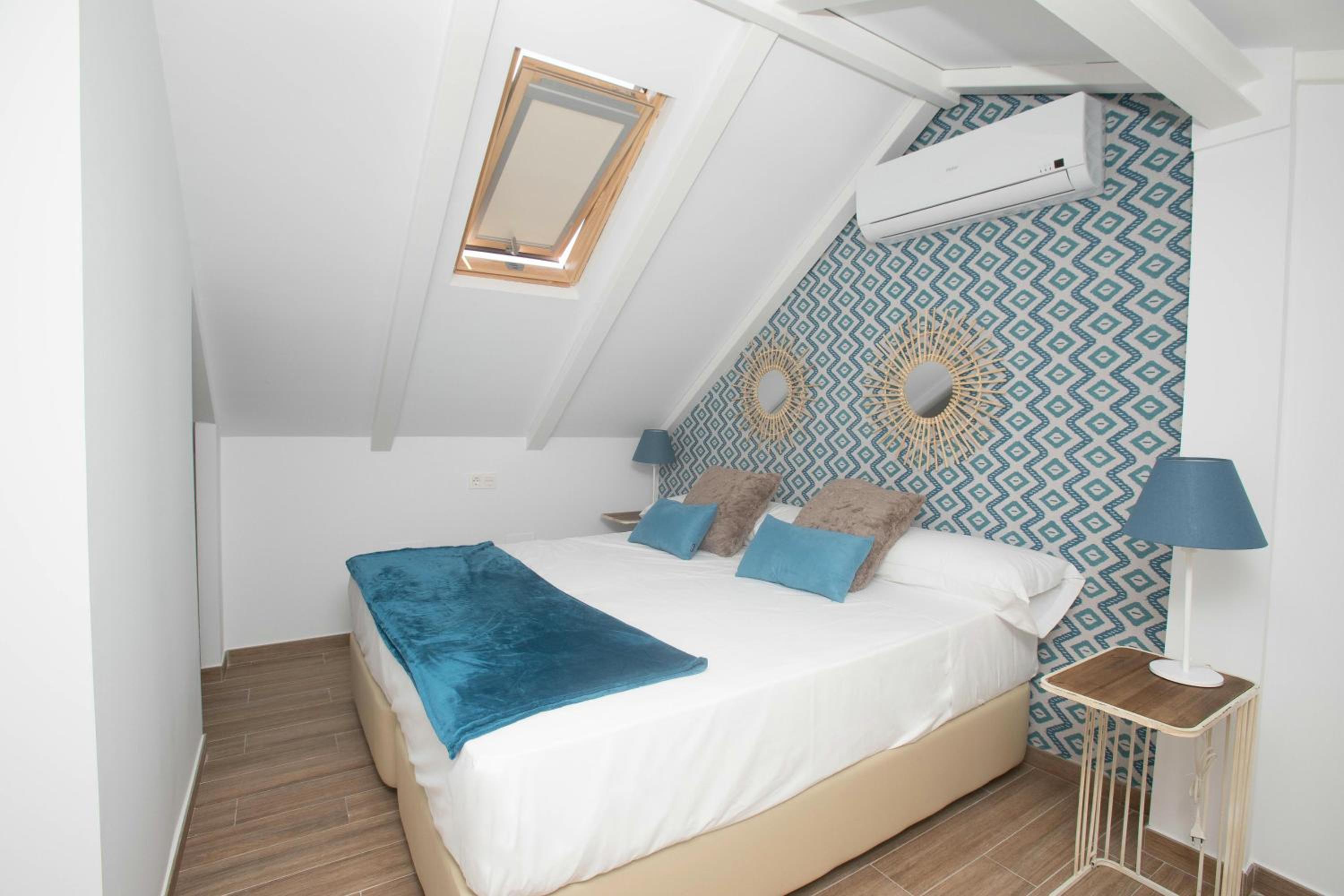 Фото Feelathome Mártires Apartments