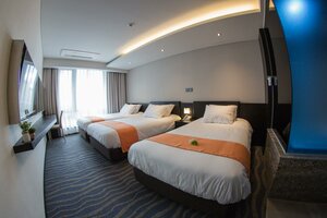 Гостиница Gloucester Hotel and Resorts