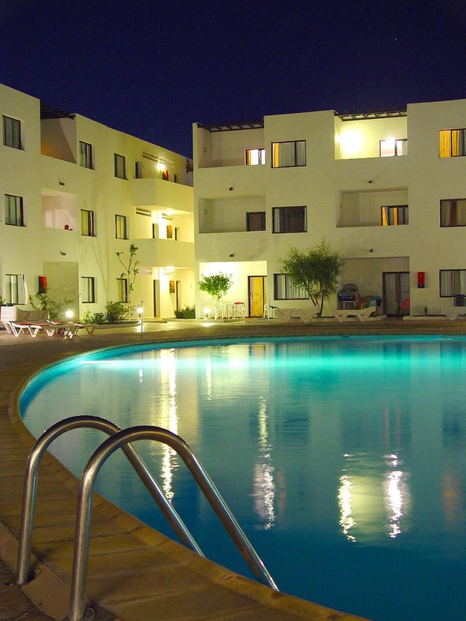 Фото Apartamentos Lanzarote Paradise