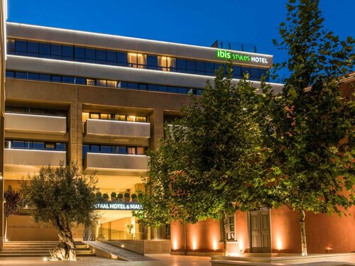 Гостиница Ibis Styles Heraklion Central Hotel в Ираклионе