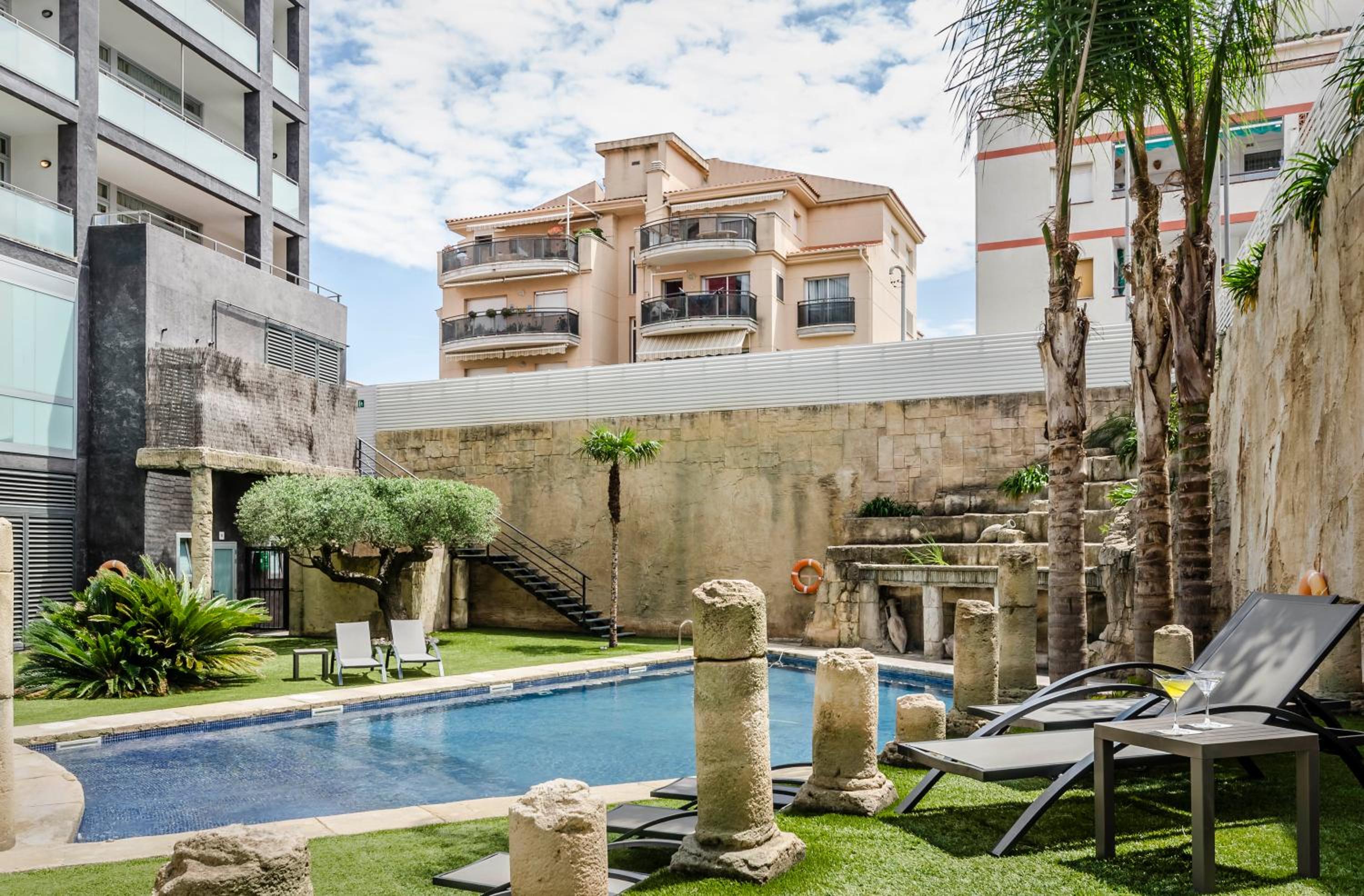 Фото Exe Cunit Suites & SPA
