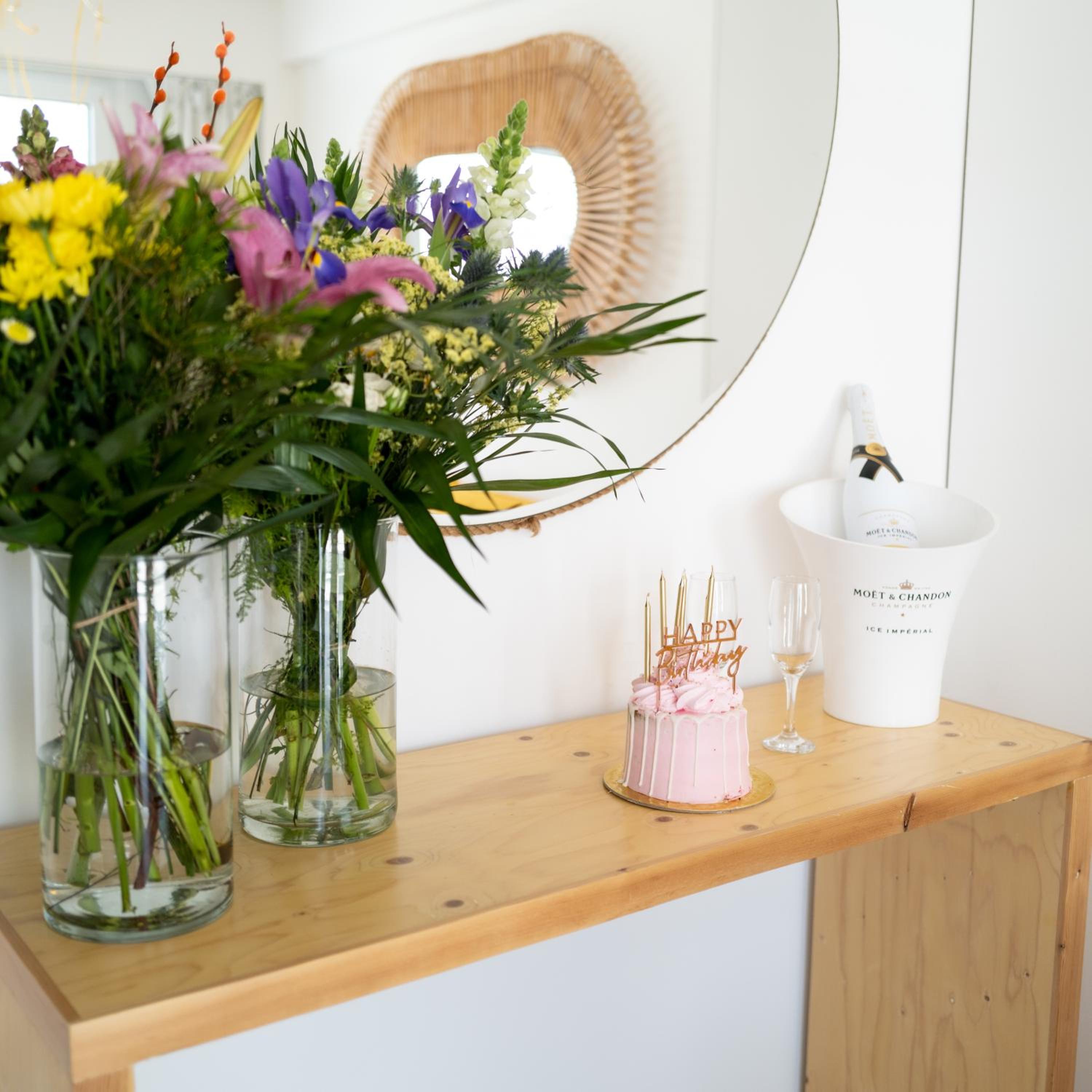 Фото Blue Harbour Boutique