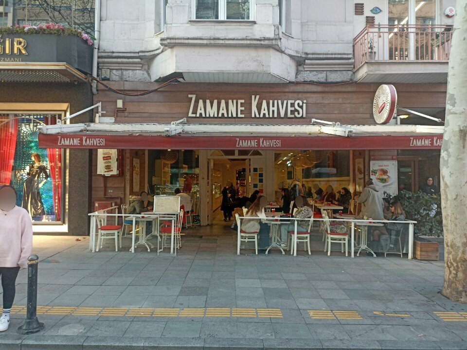 Кафе Zamane Kahvesi Nişantaşı, Стамбул, фото