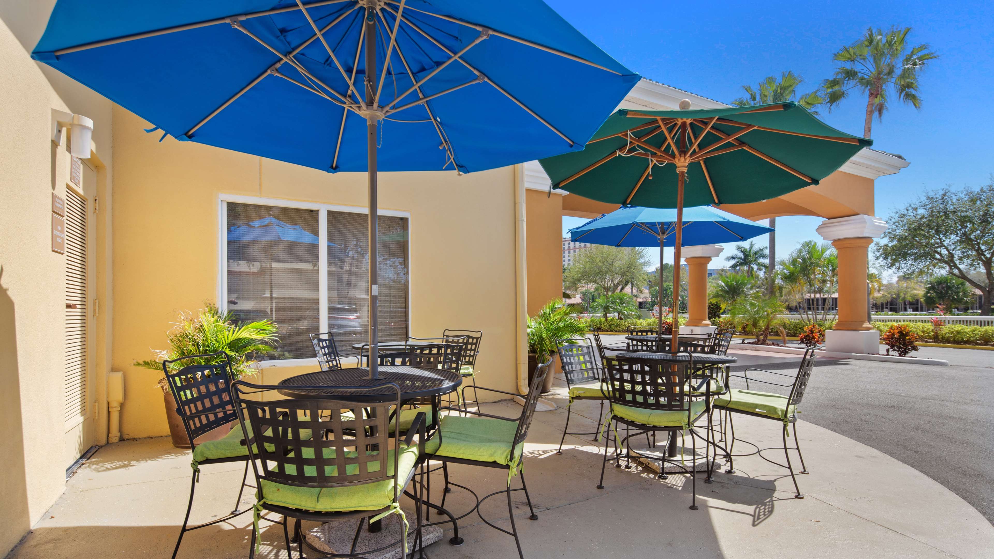 Фото Best Western Orlando Theme Parks