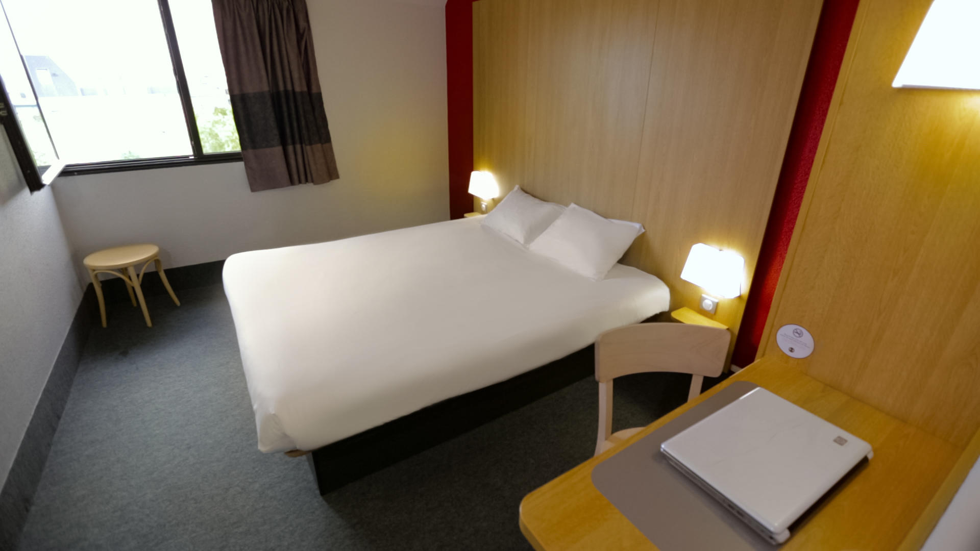 Фото B&b Hôtel Paris Châtillon