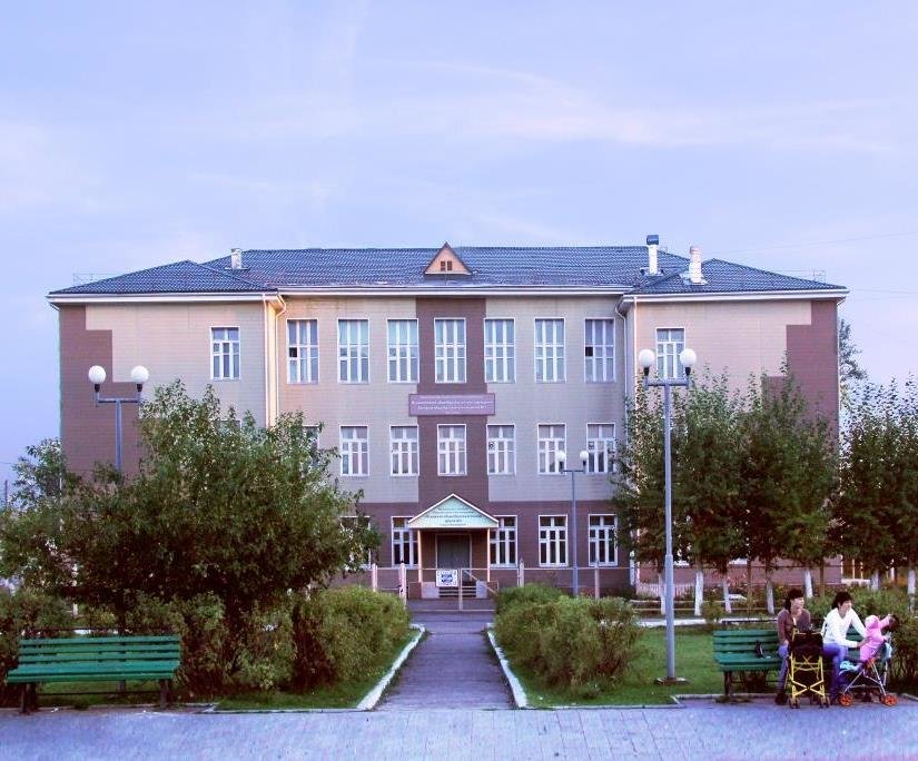 School Lesosibirskaya Srednyaya Obshcheobrazovatelnaya shkola № 5, Lesosibirsk, photo