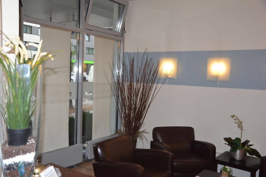 Фото Hotel Mercedes Hamburg