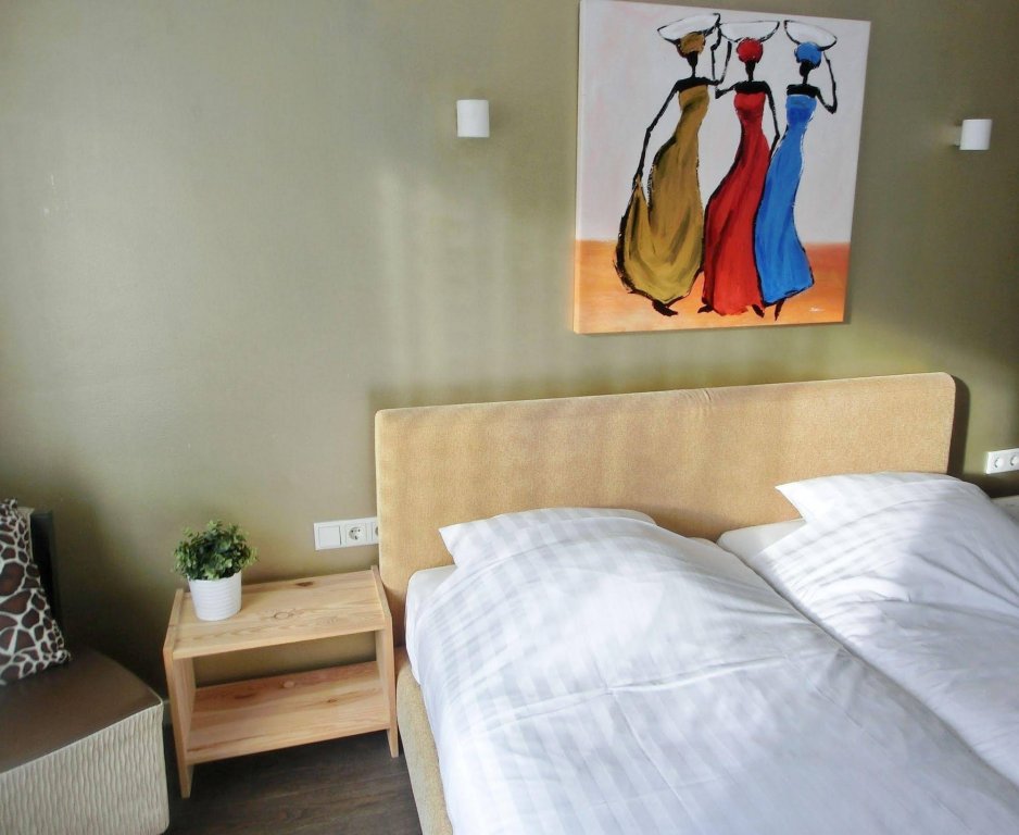 Фото Saillant Hotel Maastricht City Centre