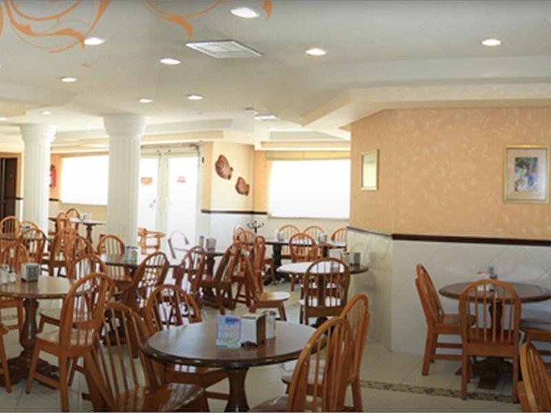 Фото Hotel Miramar Inn