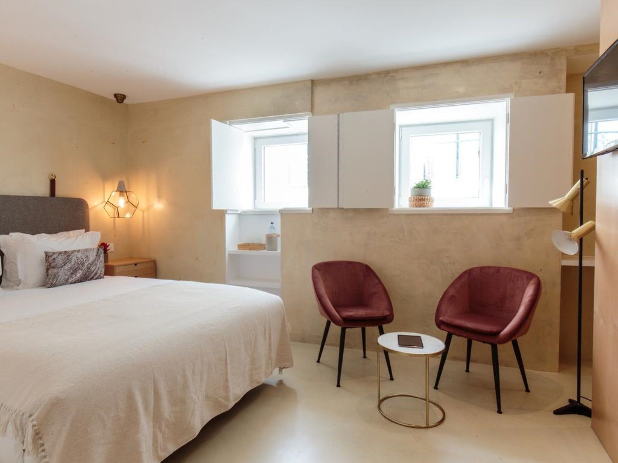 Фото WHome Paz Downtown Apartment № 2