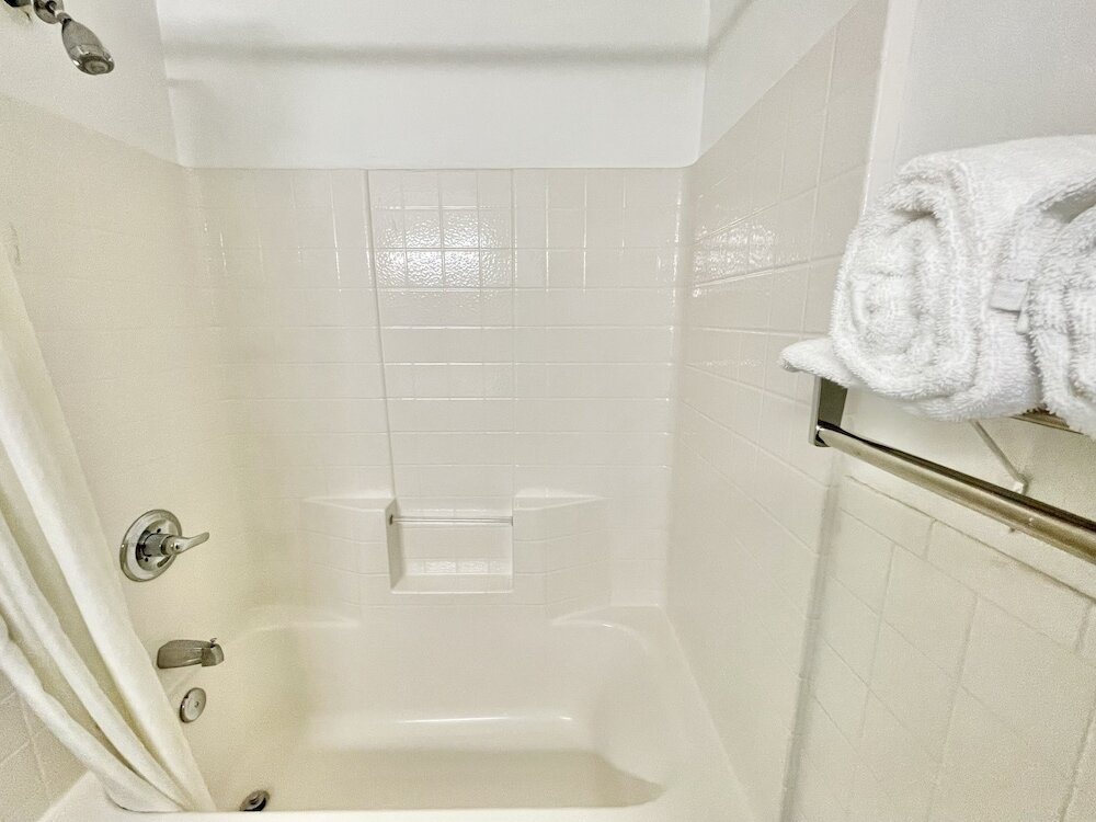 Фото FairBridge Inn & Suites Cleburne