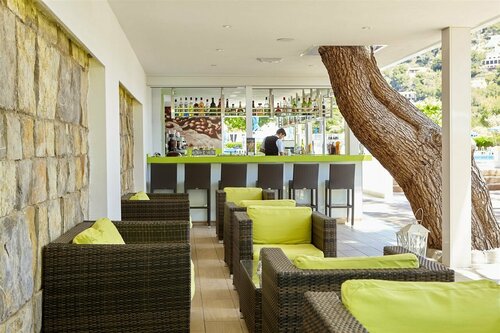 Гостиница Universal Hotel Laguna