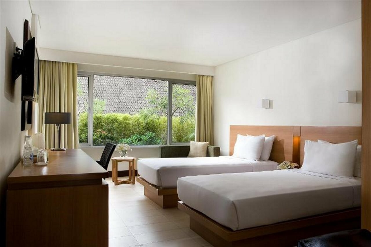 Фото Hotel Santika Bandung
