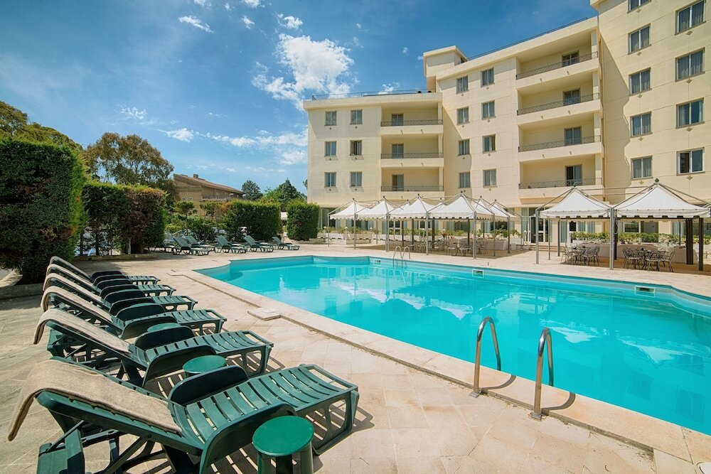 Фото Nh Caltagirone Villa San Mauro