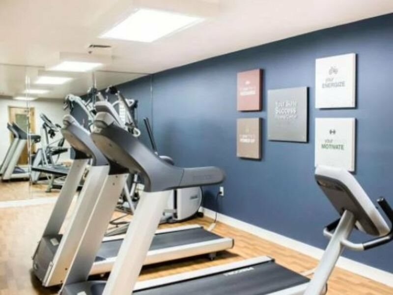 Фото Comfort Suites Regency Park