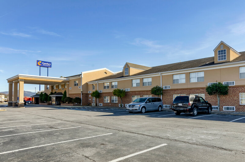Гостиница Rodeway Inn Colonial Heights I-95