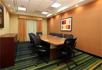 Фото Fairfield Inn & Suites Mahwah