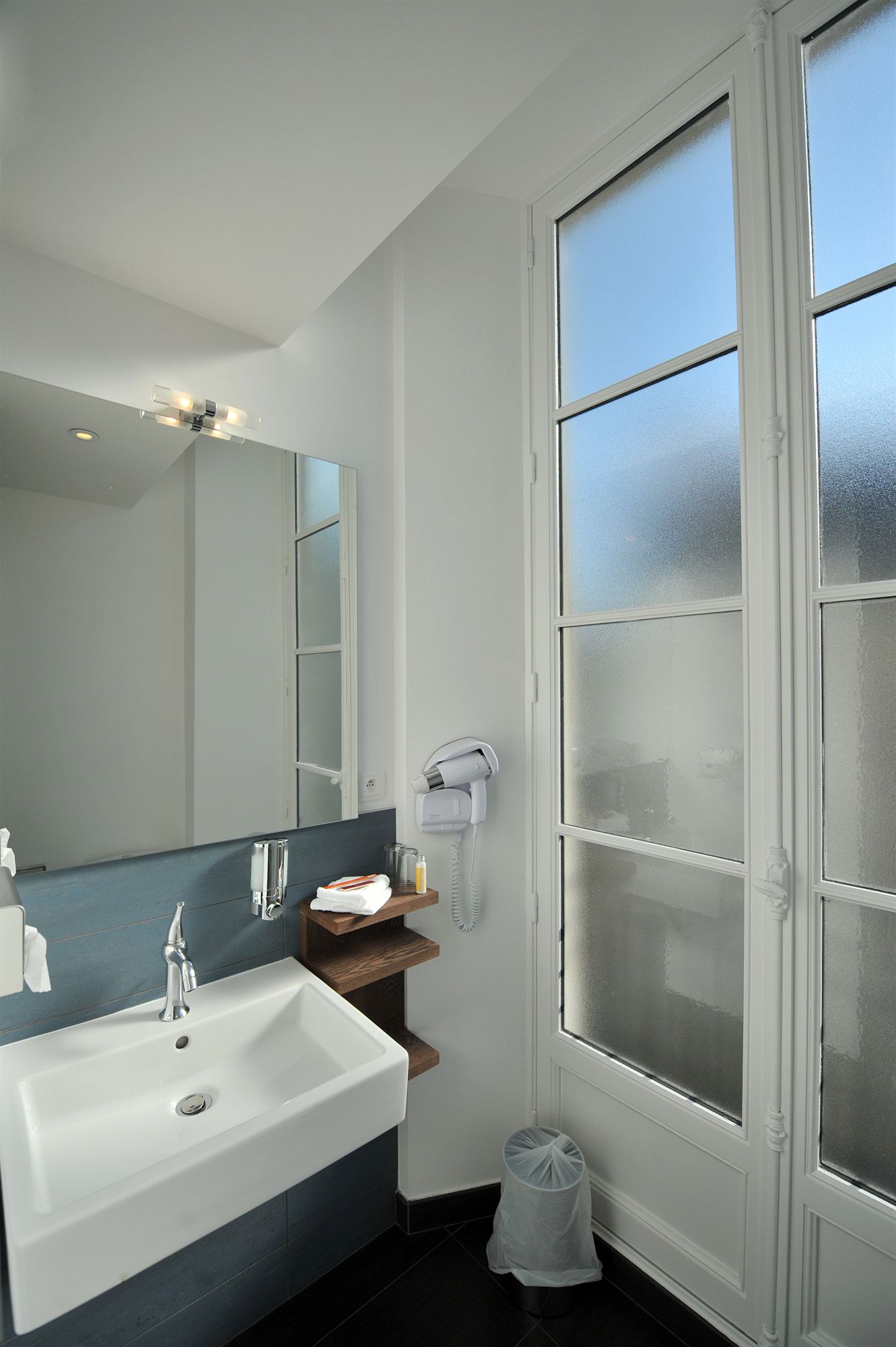 Фото Mercure Nantes Centre Passage Pommeraye