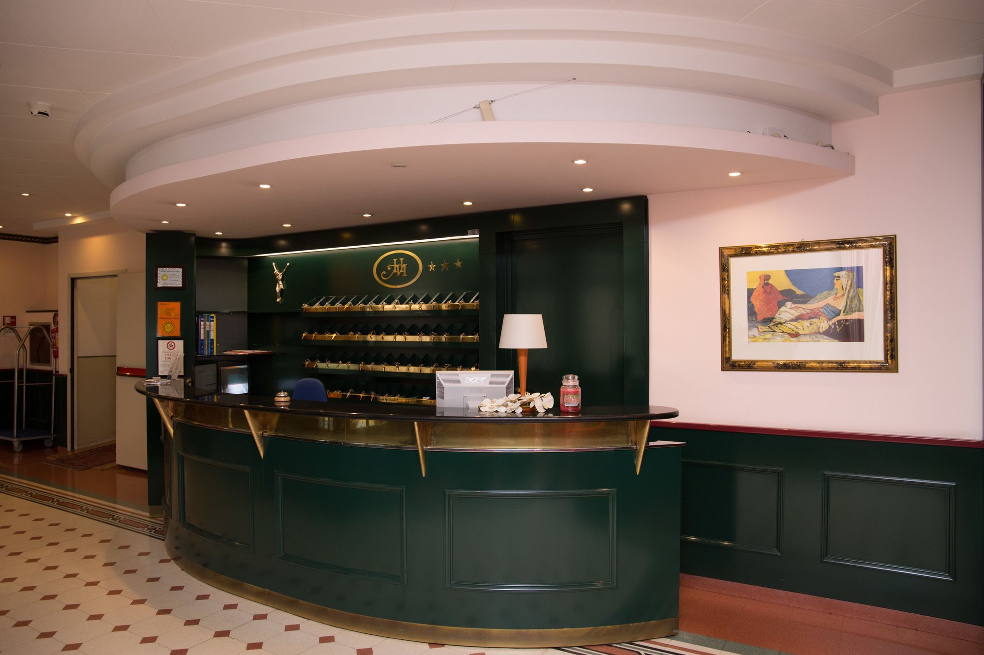 Фото Hotel Montreal