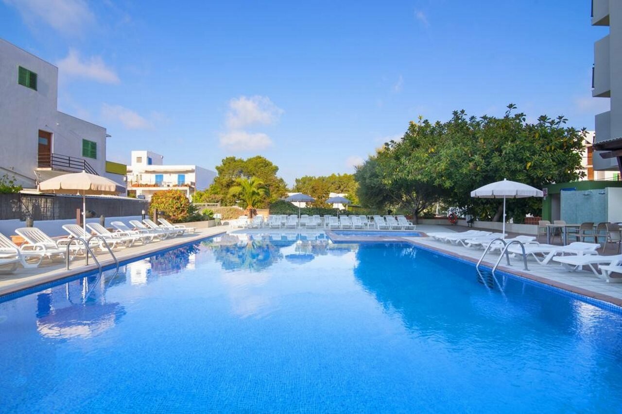 Фото AzuLine Hotel S'Anfora & Fleming