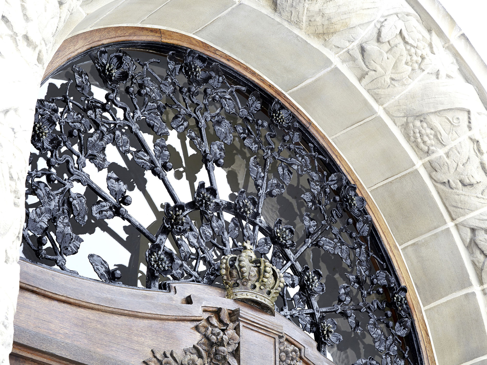 Фото The Red Apartments