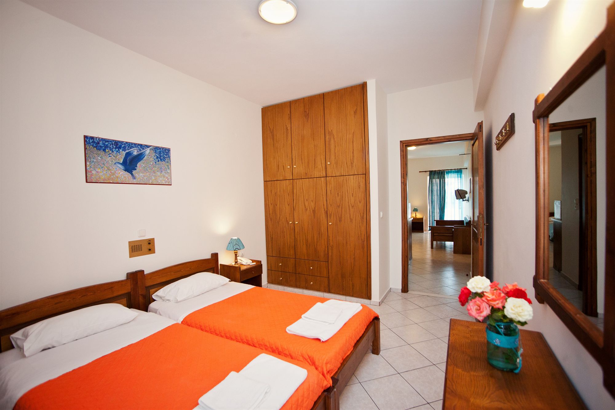 Фото Niriides Hotel