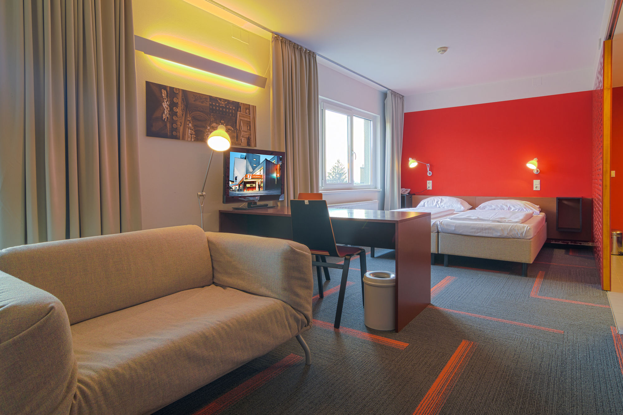 Фото Kyriad Vienna Altmannsdorf