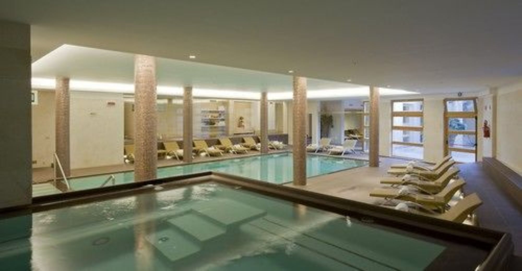 Фото Grand Hotel Savoia Cortina d'Ampezzo, A Radisson Collection Hotel